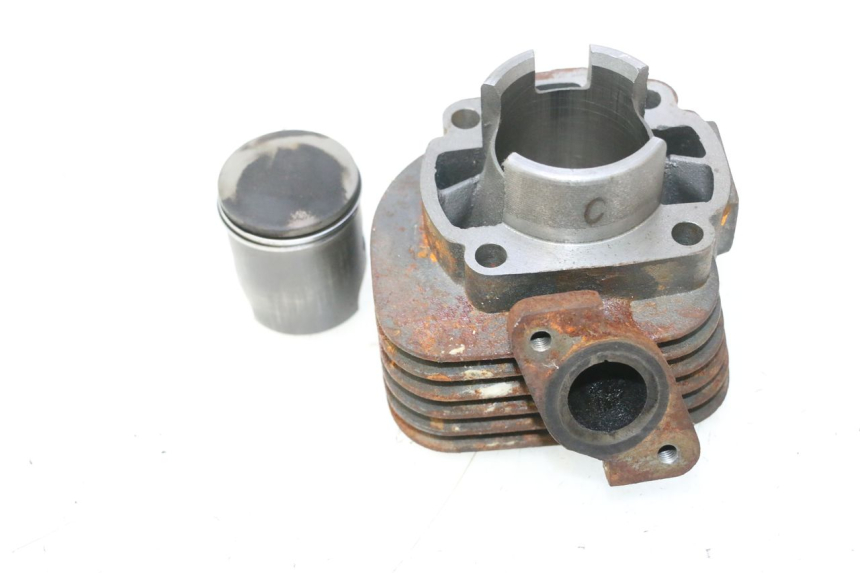photo de CILINDRO PISTONE KEEWAY HURRICANE 50 (2006 - 2019) - Stato della superficie e materiale