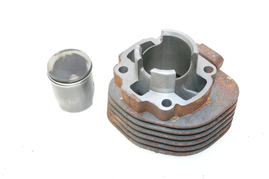 photo de CILINDRO PISTONE KEEWAY HURRICANE 50 (2006 - 2019) - Ricambio usato controllato