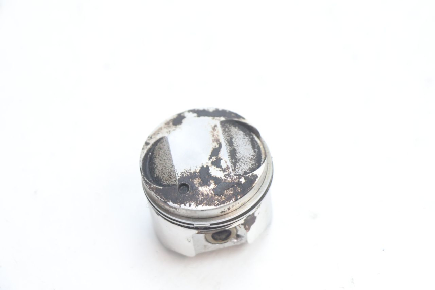 photo de CILINDRO PISTONE PEUGEOT KISBEE 4T 50 (2010 - 2017) - Caratteristiche distintive