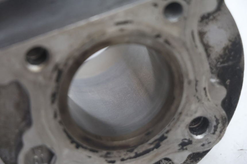 photo de CILINDRO PISTONE PEUGEOT KISBEE 4T 50 (2010 - 2017) - Marcature e riferimenti originali