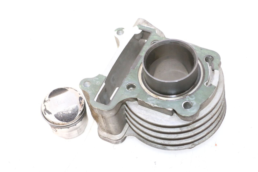 photo de CILINDRO PISTONE PEUGEOT KISBEE 4T 50 (2010 - 2017) - Ricambio usato controllato