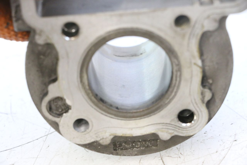 photo de CILINDRO PISTONE PEUGEOT KISBEE 4T 50 (2018 - 2022) - Stato della superficie e materiale
