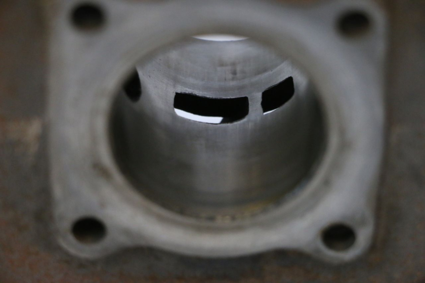 photo de CYLINDRE PISTON PEUGEOT LUDIX 50 (2008 - 2017) - Marcature e riferimenti originali