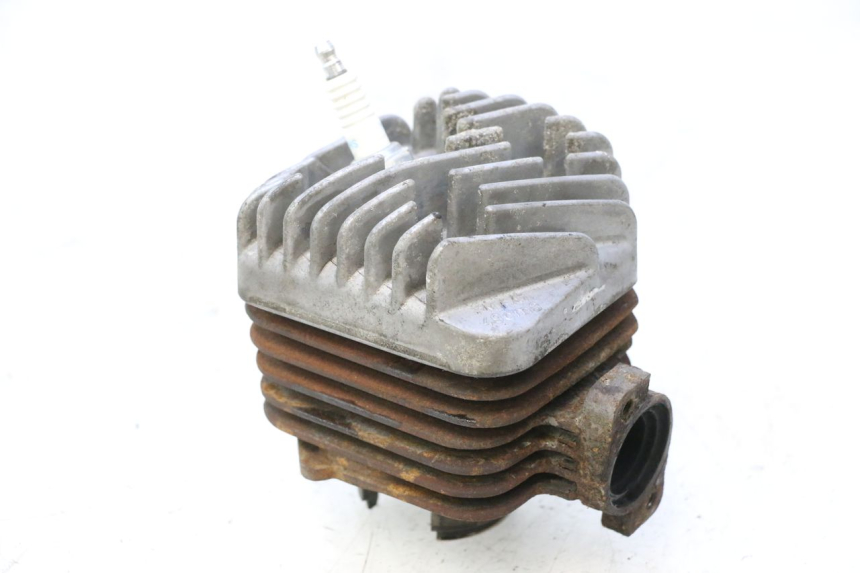 photo de CILINDRO PISTONE PEUGEOT LUDIX 50 (2005 - 2007) - Zoom sullo stato d'uso