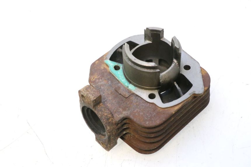 photo de CILINDRO PISTONE PEUGEOT LUDIX 50 (2005 - 2007) - Marcature e riferimenti originali