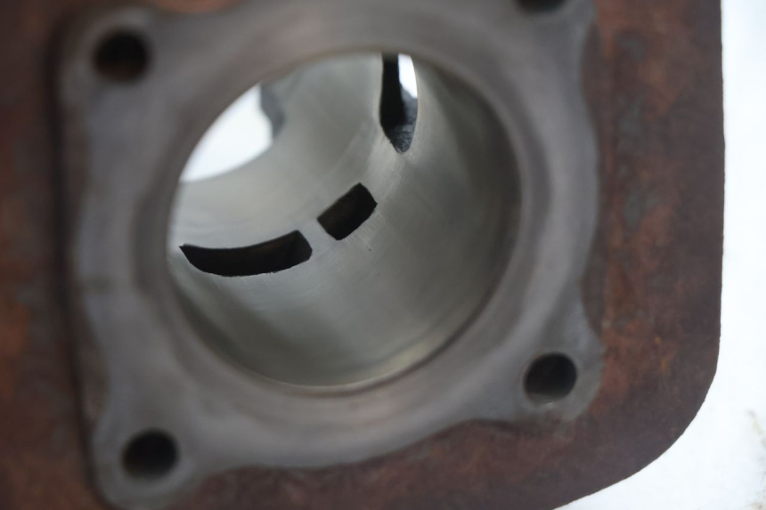photo de CILINDRO PISTONE PEUGEOT LUDIX ONE 50 (2004 - 2013) - Foto prodotto supplementare