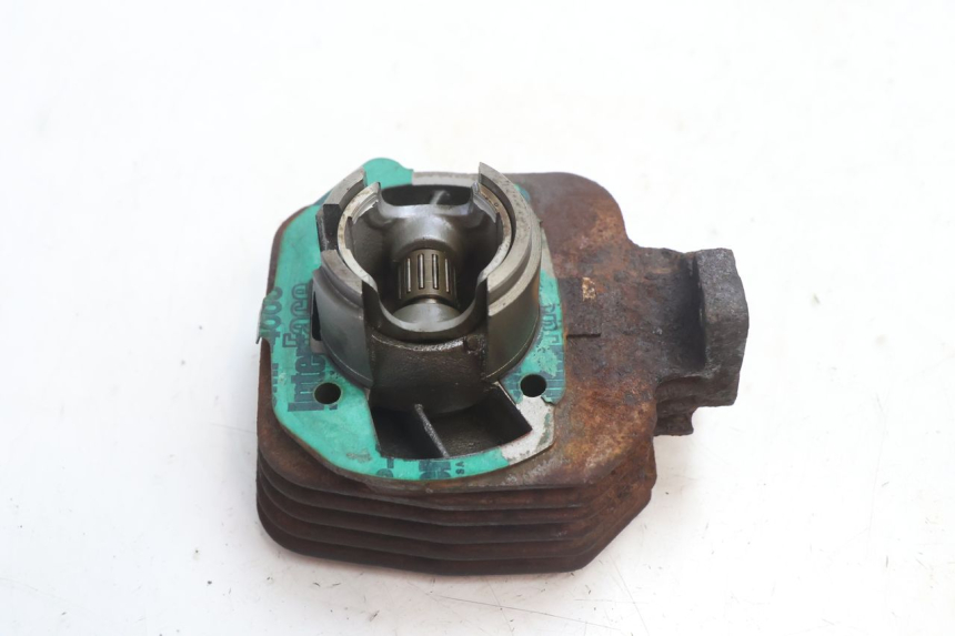 photo de CILINDRO PISTONE PEUGEOT LUDIX ONE 50 (2004 - 2013) - Primo piano tecnico