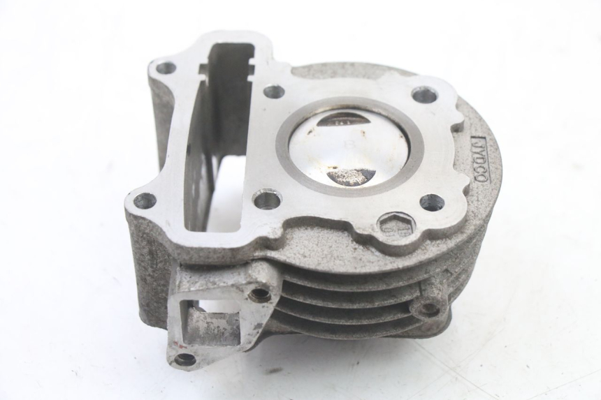 photo de CILINDRO PISTONE MASH CITY 4T 50 (2018 - 2020) - Altra angolazione