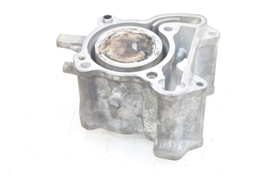 photo de CILINDRO PISTONE PIAGGIO MEDLEY 125 (2016 - 2023) - Dettaglio del componente