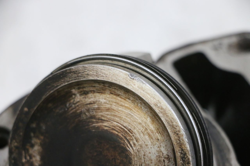 photo de CILINDRO PISTONE PIAGGIO MP3 RL 250 (2006 - 2010) - Foto prodotto supplementare