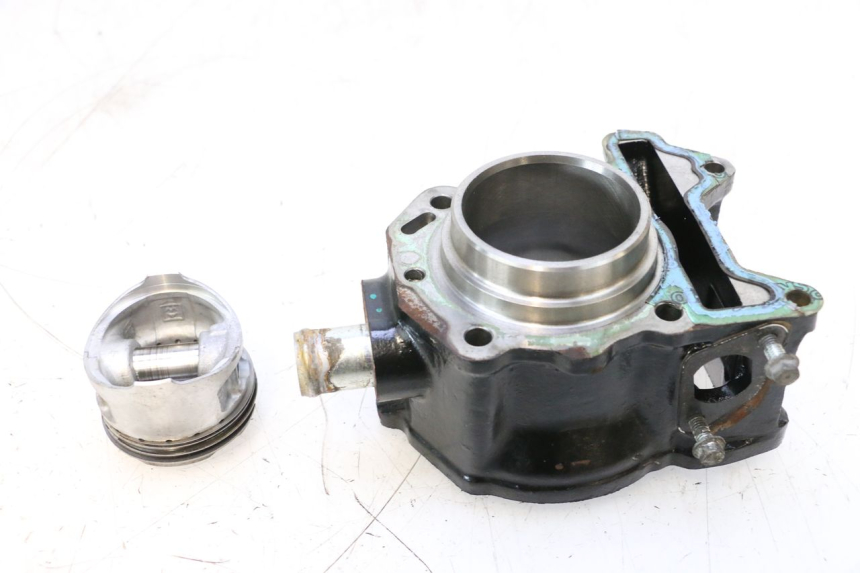 photo de CILINDRO PISTONE PIAGGIO MP3 125 (2006 - 2014) - Zoom sullo stato d'uso