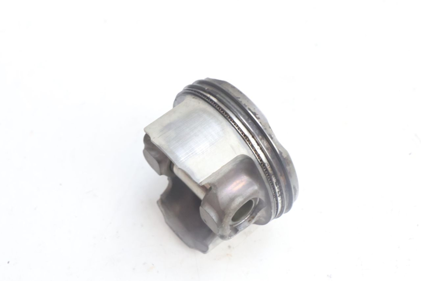 photo de CILINDRO PISTONE YAMAHA N-MAX NMAX 125 (2021 - 2024) - Focus sulla struttura