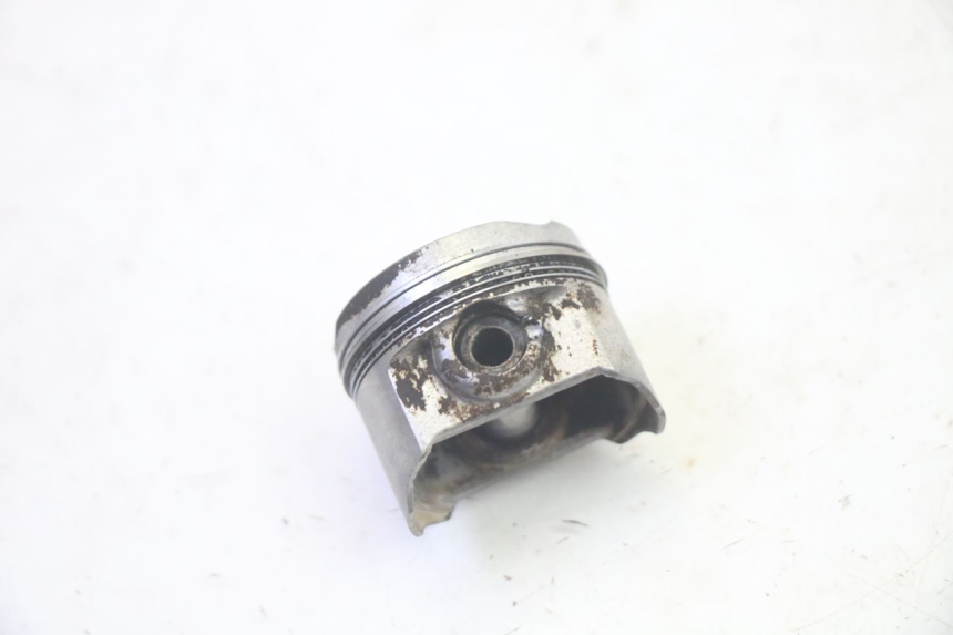 photo de CILINDRO PISTONE YAMAHA NEOS NEO'S 4T 50 (2008 - 2016) - Primo piano ad alta risoluzione