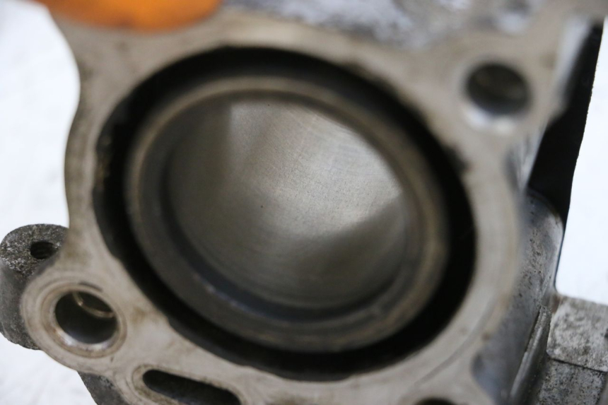 photo de CILINDRO PISTONE YAMAHA NEOS NEO'S 4T 50 (2008 - 2016) - Altra angolazione