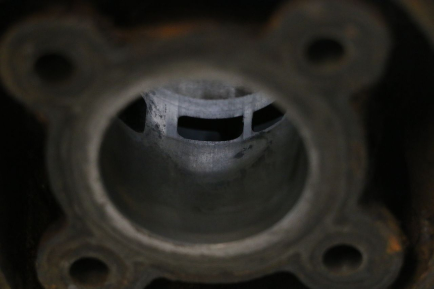 photo de CILINDRO PISTONE MBK NITRO 50 (2004 - 2008) - Stato della superficie e materiale