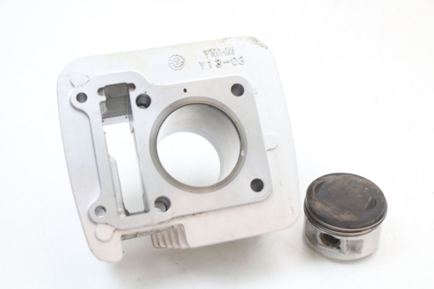 photo de CILINDRO PISTONE ASTOR ORCAL 125 (2015 - 2017) - Dettagli dei punti di fissaggio