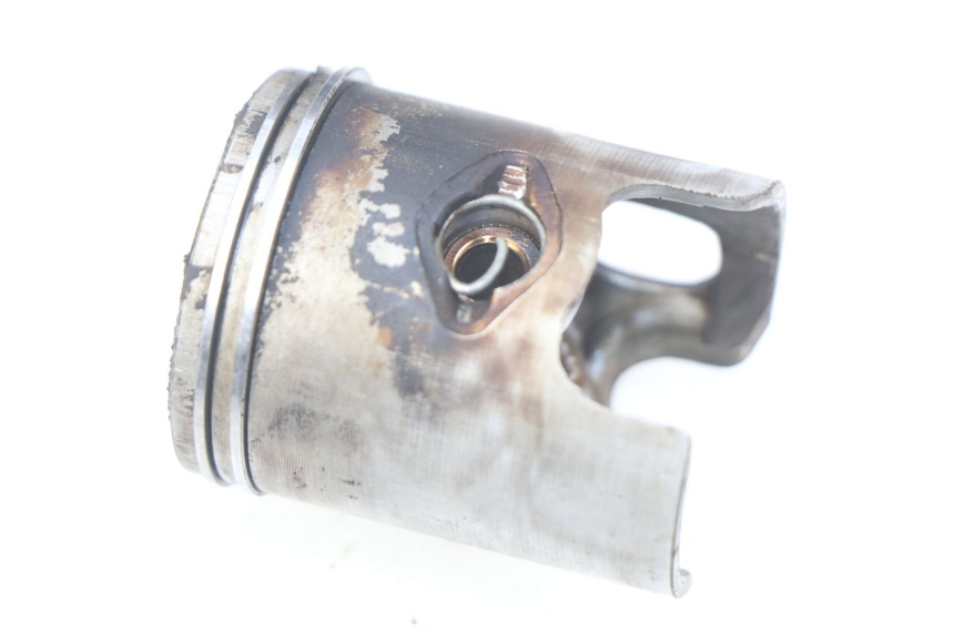 photo de CILINDRO PISTONE MBK OVETTO 2T 50 (2007 - 2017) - Caratteristiche distintive