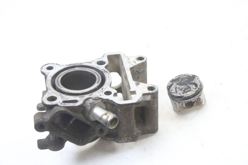 photo de CILINDRO PISTONE MBK OVETTO 4T 50 (2008 - 2016) - Zoom sullo stato d'uso