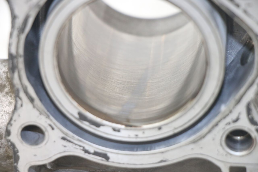 photo de CILINDRO PISTONE HONDA PCX (JF28) 125 (2009 - 2011) - Primo piano tecnico