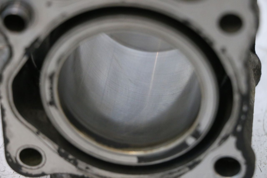 photo de CILINDRO PISTONE HONDA PCX (JF57/JF64) 125 (2014 - 2018) - Altra vista dell'articolo