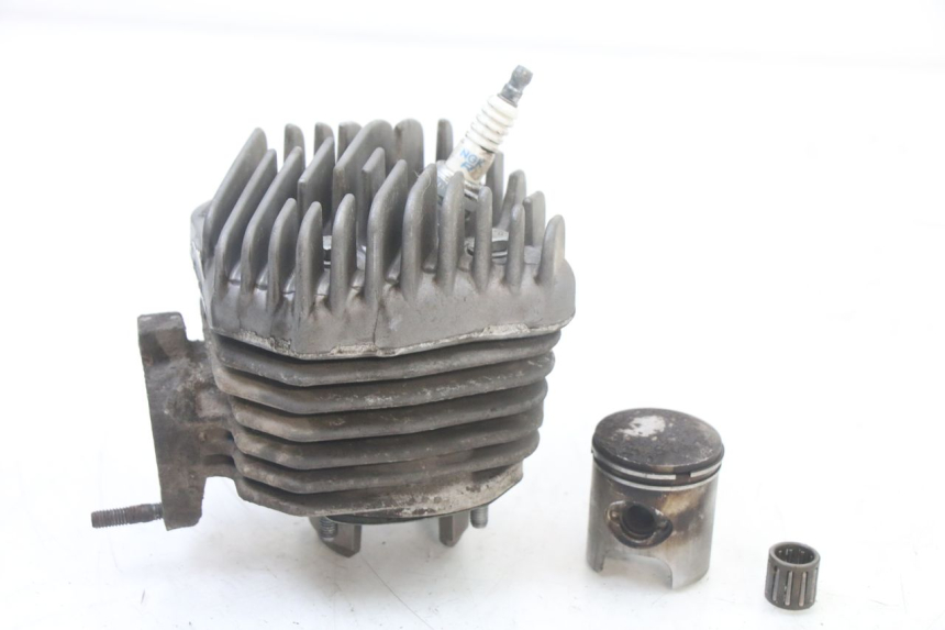 photo de CILINDRO PISTONE PEUGEOT LUDIX ONE 50 (2005 - 2008) - Dettaglio del componente