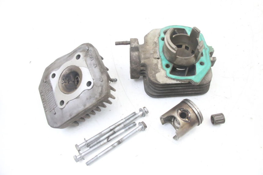 photo de CILINDRO PISTONE PEUGEOT LUDIX ONE 50 (2005 - 2008) - Ispezione visiva dettagliata