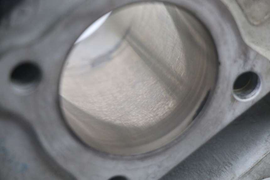 photo de CILINDRO PISTONE PEUGEOT VIVACITY 125 (2010 - 2017) - Foto prodotto supplementare