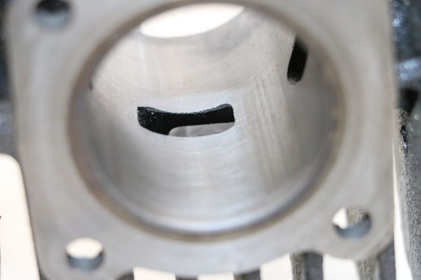 photo de CILINDRO PISTONE YAMAHA PW 80 (1983 - 2014) - Zoom sullo stato d'uso