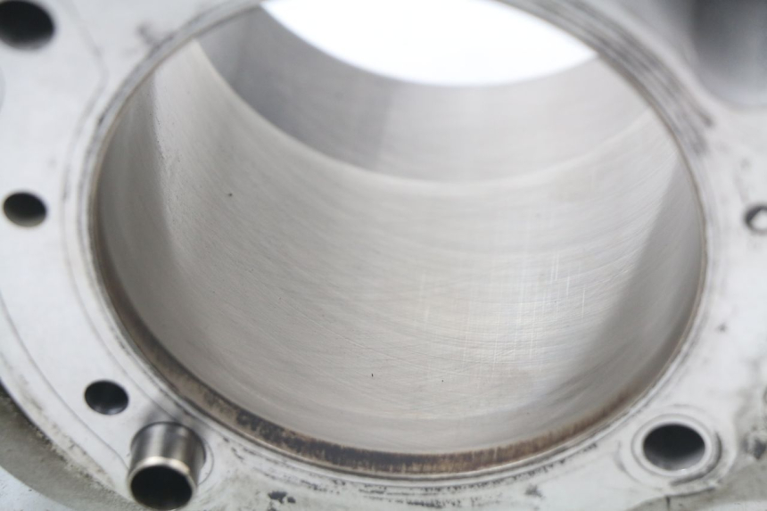 photo de CILINDRO PISTONE BMW R GS 1150 (1999 - 2004) - Dettagli dei punti di fissaggio