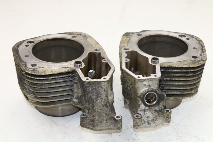 photo de CILINDRO PISTONE BMW R RT ABS 1100 (1996 - 2001) - Zoom sui componenti