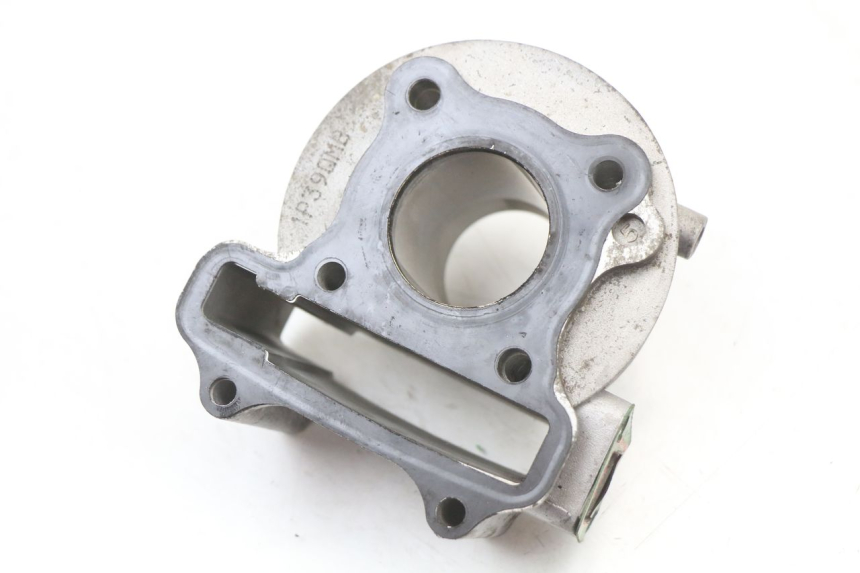 photo de CILINDRO PISTONE EUROCKA R8 4T 50 (2013 - 2022) - Dettagli dei punti di fissaggio