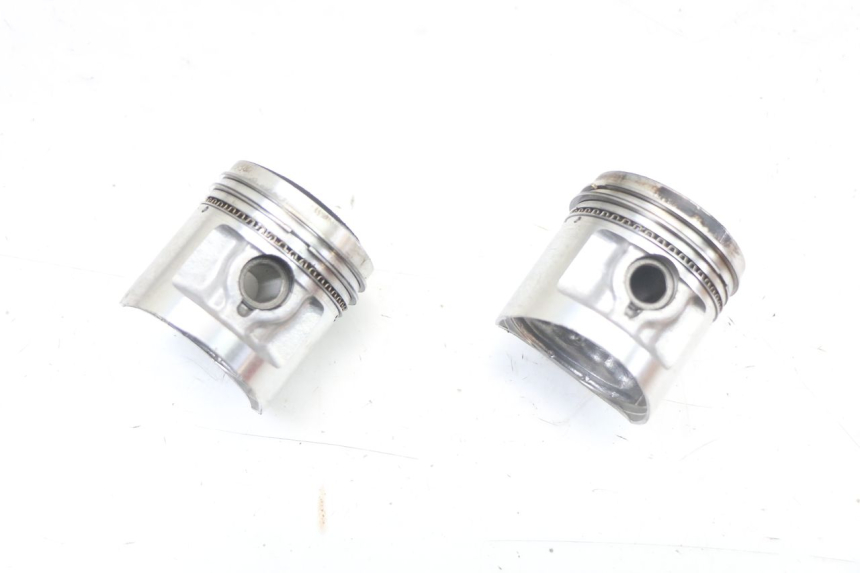 photo de CILINDRO PISTONE REGAL RAPTOR RAXTER 2 125 (2007 - 2015) - Dettagli dei punti di fissaggio