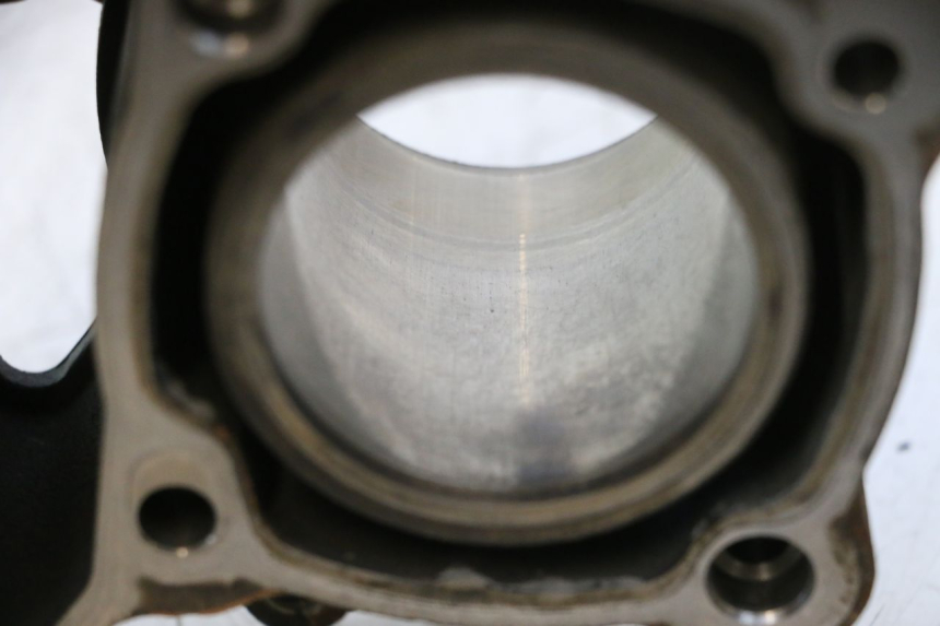 photo de CYLINDRO PISTONE PEUGEOT SATELIS 125 (2006 - 2009) - Vista d'insieme del prodotto