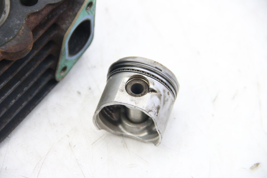 photo de CILINDRO PISTONE APRILIA SCARABEO 4T 50 (2009 - 2017) - Ricambio usato controllato