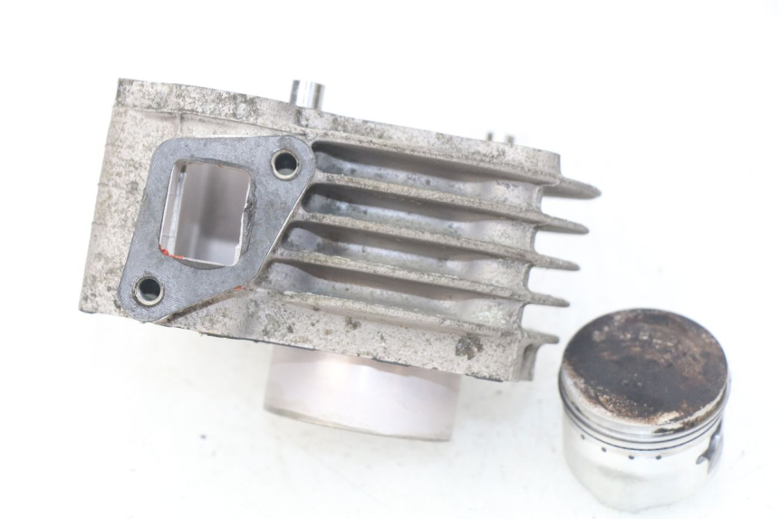photo de CILINDRO PISTONE KYMCO SENTO 50 (2008 - 2013) - Marcature e riferimenti originali