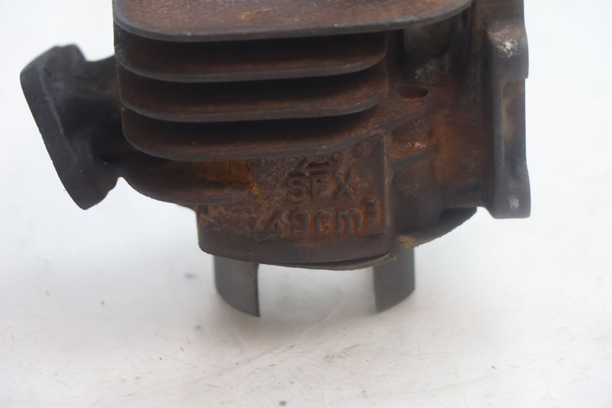 photo de CILINDRO PISTONE YAMAHA SLIDER 50 (1999 - 2004) - Zoom sui componenti
