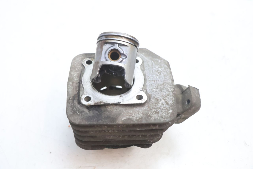 photo de CILINDRO PISTONE PEUGEOT SPEEDFIGHT 2 AC 50 (2000 - 2009) - Vista principale