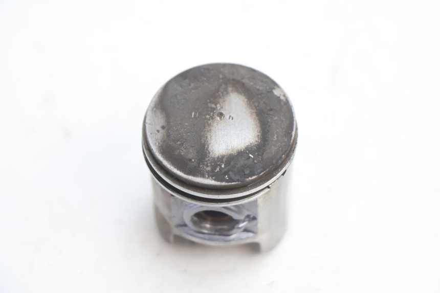 photo de CILINDRO PISTONE PEUGEOT SPEEDFIGHT 2 AC 50 (2000 - 2009) - Ispezione visiva dettagliata