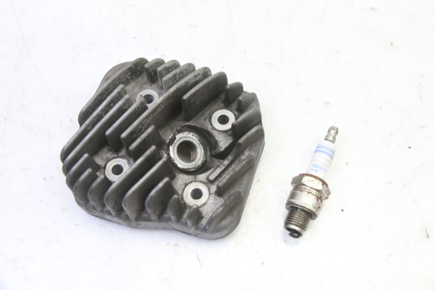 photo de CILINDRO PISTONE PEUGEOT SPEEDFIGHT 3 AIR 50 (2009 - 2015) - Focus sulla struttura