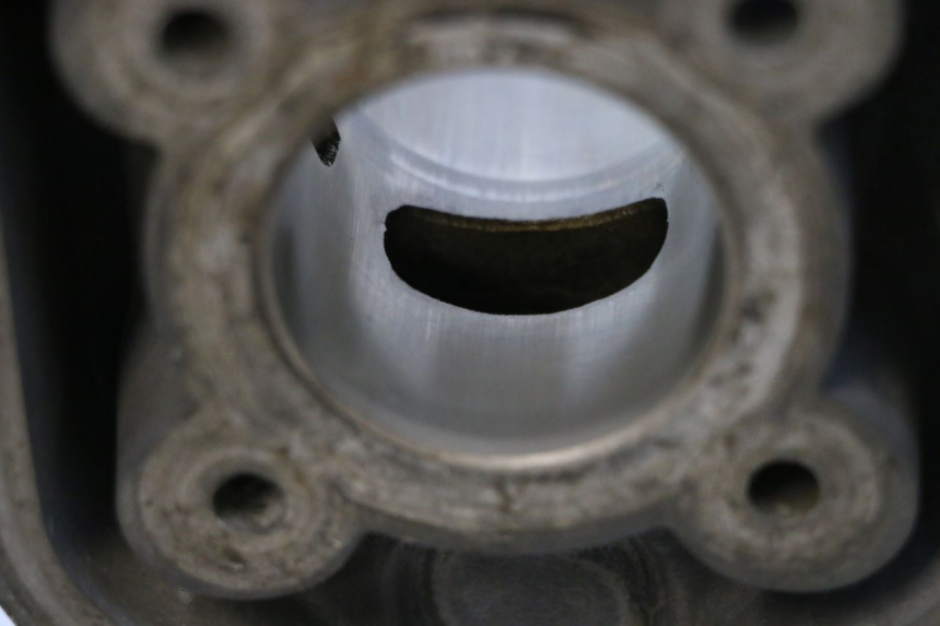 photo de CILINDRO PISTONE PEUGEOT SPEEDFIGHT LC 50 (1996 - 2002) - Dettagli dei punti di fissaggio