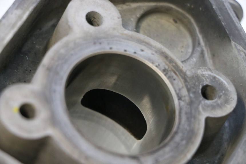 photo de CILINDRO PISTONE PEUGEOT SPEEDFIGHT LC 50 (1996 - 2002) - Altra angolazione