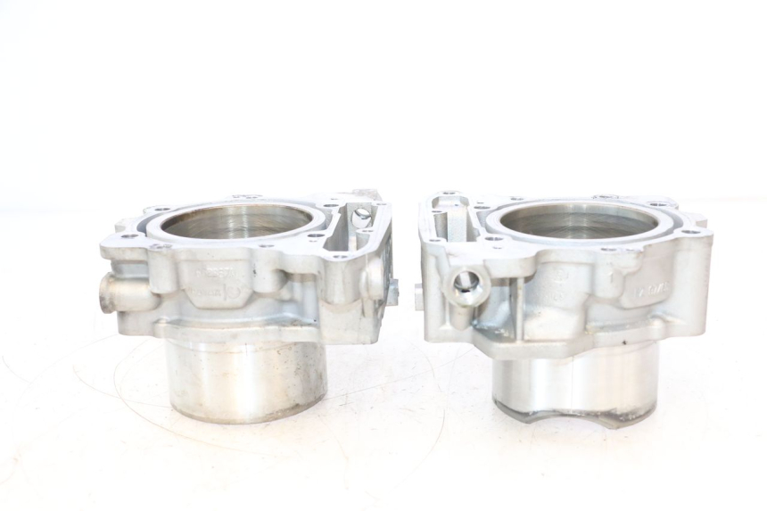photo de CILINDRO PISTONE CAN-AM SPYDER RS 1000 (2008 - 2012) - Focus sulla struttura