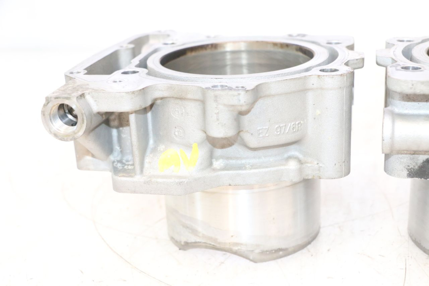 photo de CILINDRO PISTONE CAN-AM SPYDER RS 1000 (2008 - 2012) - Zoom qualità usato