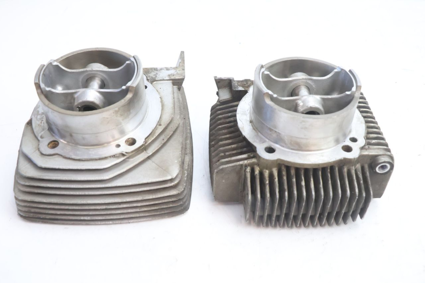 photo de CILINDRO PISTONE DUCATI SS IE DS CARENEE 1000 (2002 - 2006) - Zoom sullo stato d'uso