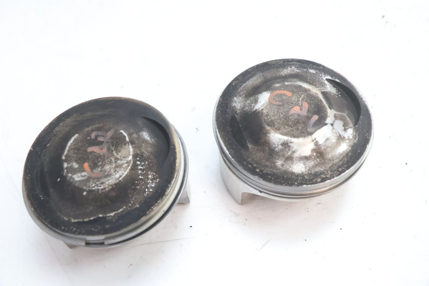 photo de CILINDRO PISTONE DUCATI SS IE DS CARENEE 1000 (2002 - 2006) - Dettaglio del componente