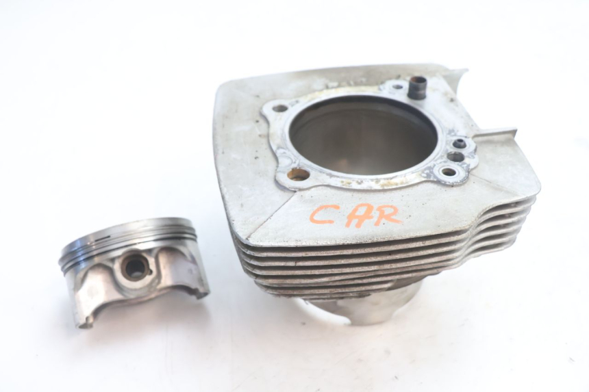 photo de CILINDRO PISTONE DUCATI SS IE DS CARENEE 1000 (2002 - 2006) - Stato della superficie e materiale