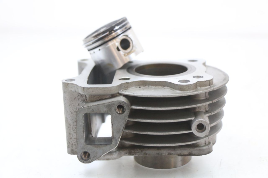 photo de CILINDRO PISTONE JM MOTORS SUNNY 50 (2017 - 2020) - Zoom sullo stato d'uso