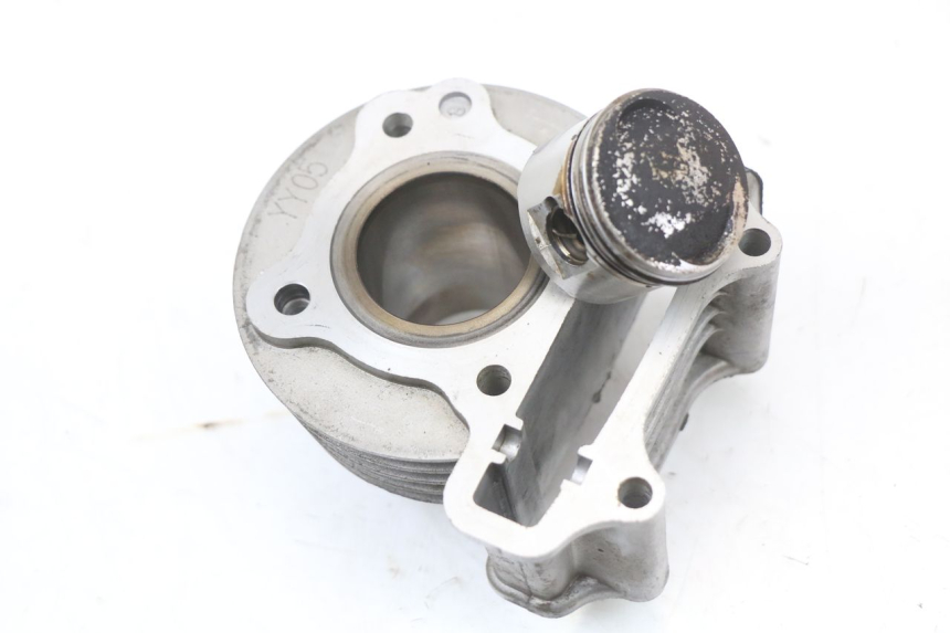 photo de CILINDRO PISTONE JM MOTORS SUNNY 50 (2017 - 2020) - Altra angolazione