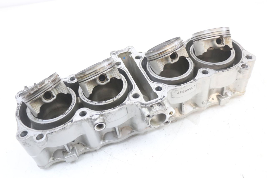 photo de CILINDRO PISTONE SUZUKI GSX F GSXF 650 (2007 - 2015) - Altra vista dell'articolo