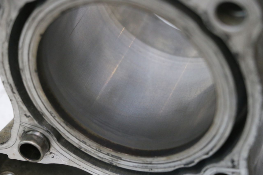 photo de CILINDRO PISTONE SUZUKI SV S 650 (1999 - 2002) - Altra angolazione